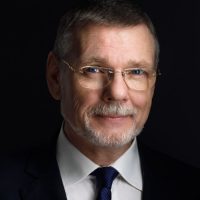 Dr. Oleg Konovalov